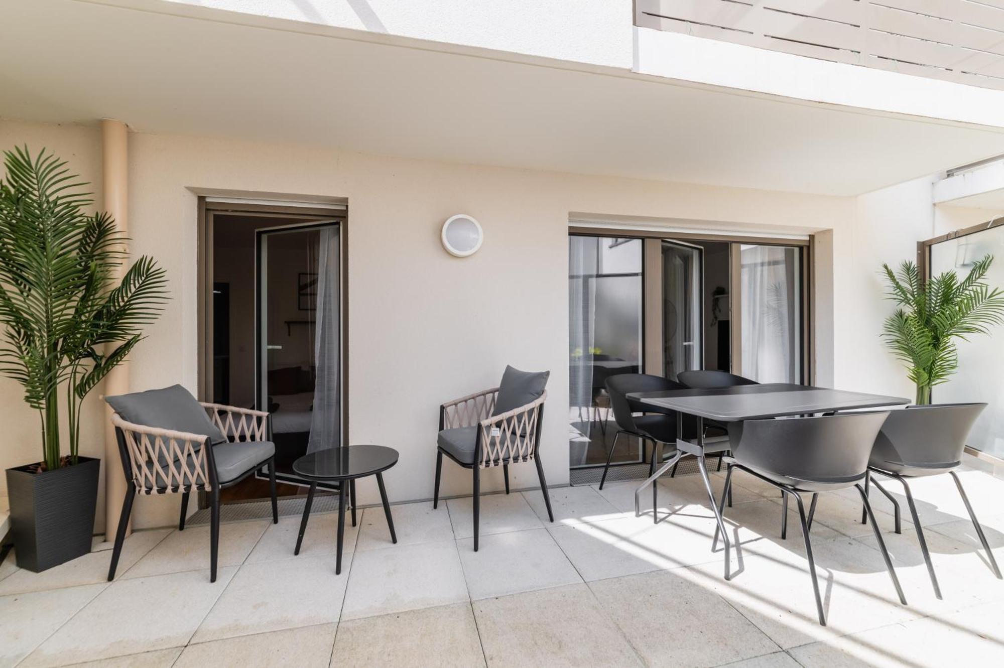 Appartement Cosy Avec Terrasse Aux Portes De Paris فيلوجويف المظهر الخارجي الصورة